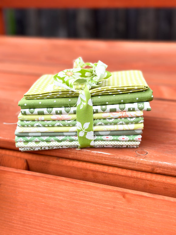 Greens Variety Fat Quarter Bundle