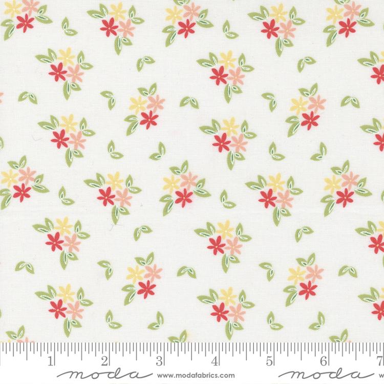 5 YARD CUT Emma Daisies Porcelain by Sherri and Chelsi for Moda 37632 11