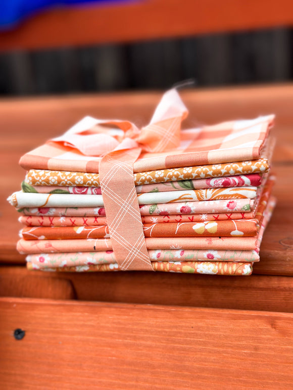 Orange/Coral Variety Fat Quarter Bundle